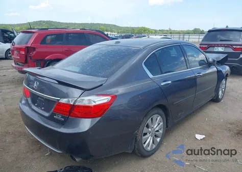 2013 Honda Accord Touring из США, поврежденный, VIN 1HGCR3F99DA026592